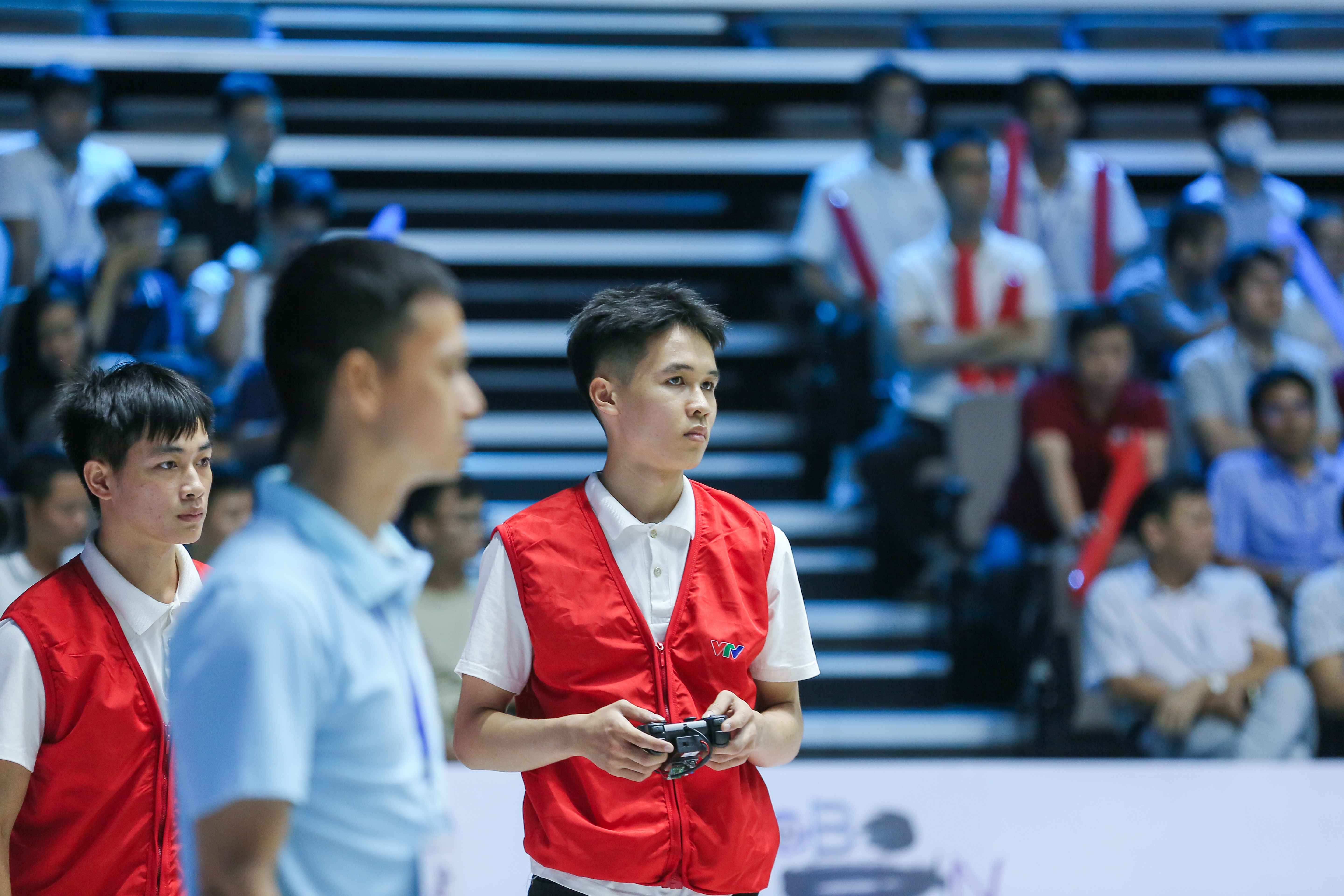 Vòng Chung kết Robocon Việt Nam 2026: Nhìn lại ngày thi đấu đầu tiên - Ảnh 10.