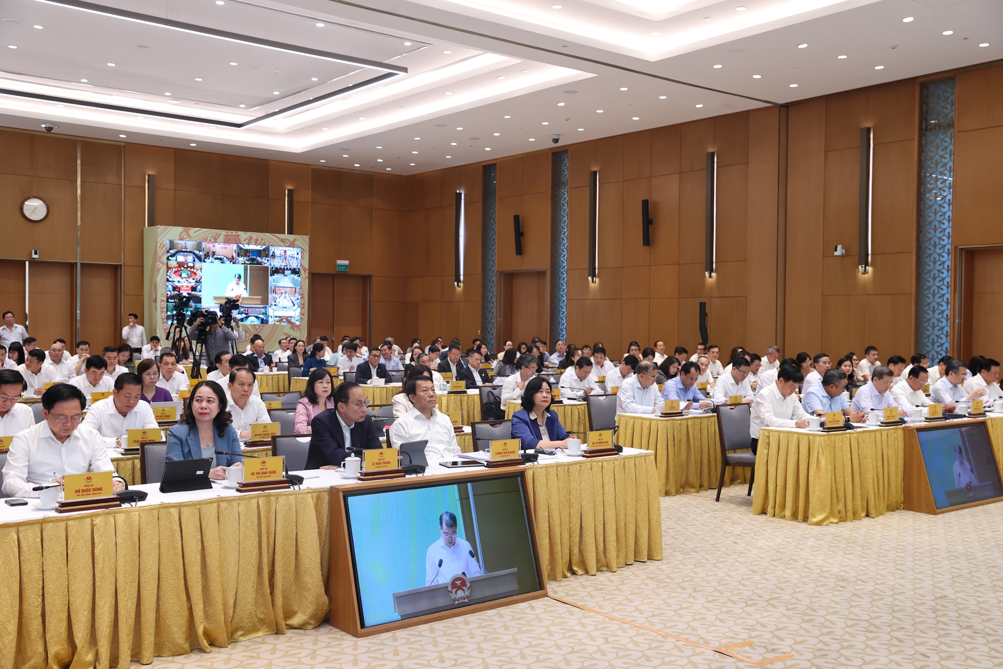 Tổng Bí thư, Chủ tịch nước Tô Lâm dự và chỉ đạo phiên họp Chính phủ với các địa phương- Ảnh 4.