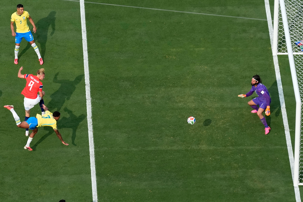 Neymar bật khóc tức tưởi trong lần sau cuối nhìn Brazil thất bại tại một kỳ World CUp - Ảnh 3.