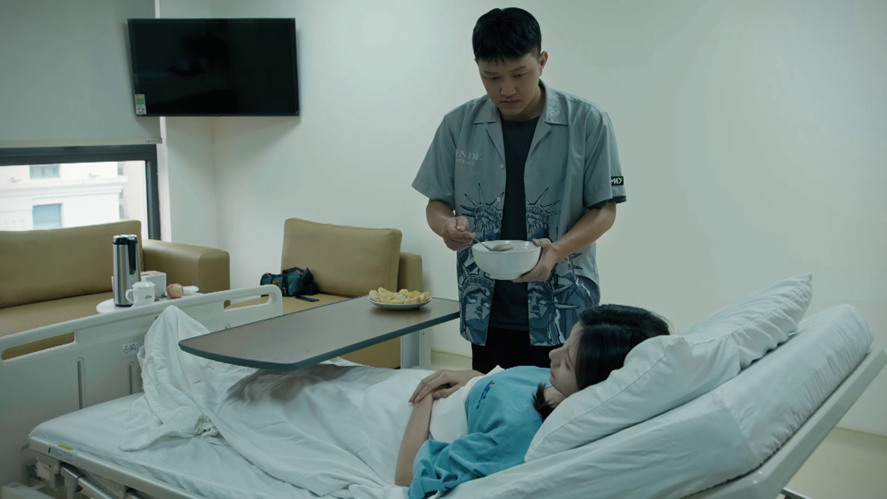 Dưới ô cửa sáng đèn - Tập 23: 'Tổng tài' Sơn mua công ty giúp Diệu?- Ảnh 10.