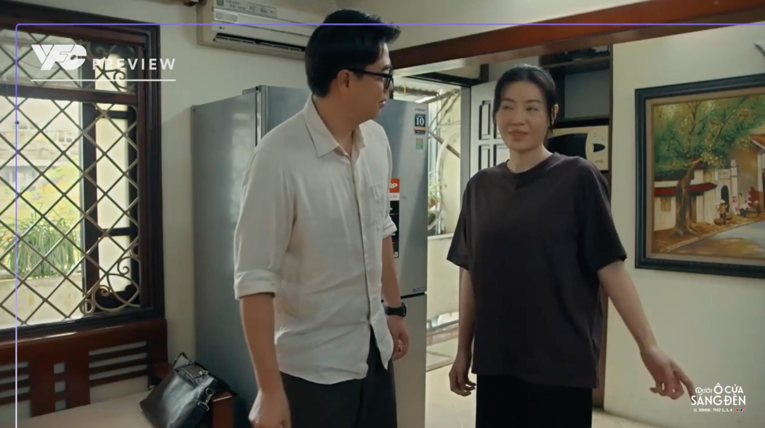 Dưới Ô Cửa Sáng Đèn - Tập 24: Tài Tỏ Tình Với Chị Nguyệt 11 Dưới Ô Cửa Sáng Đèn - Tập 24: Tài Tỏ Tình Với Chị Nguyệt - Ảnh 2.