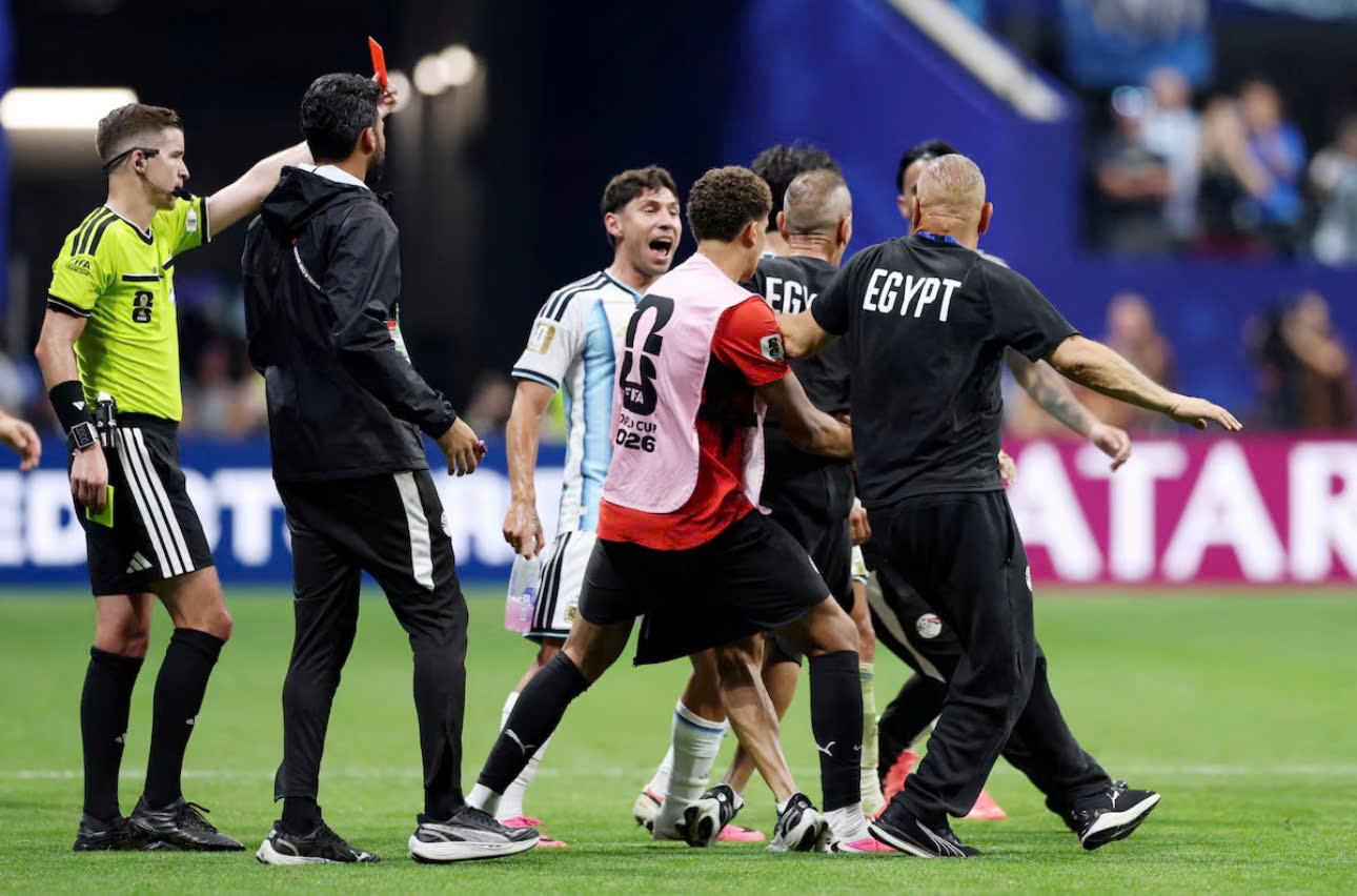 Trưởng ban trọng tài FIFA: Bàn thắng của Argentina vào lưới Ai Cập là hợp lệ - Ảnh 1.