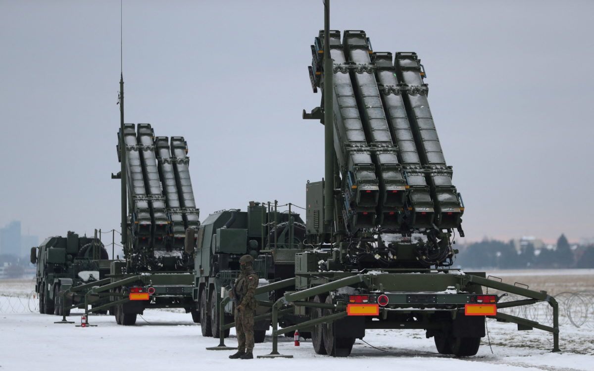Ukraine lần đầu tiên triển khai tên lửa FP-7 trên thực địa- Ảnh 2.
