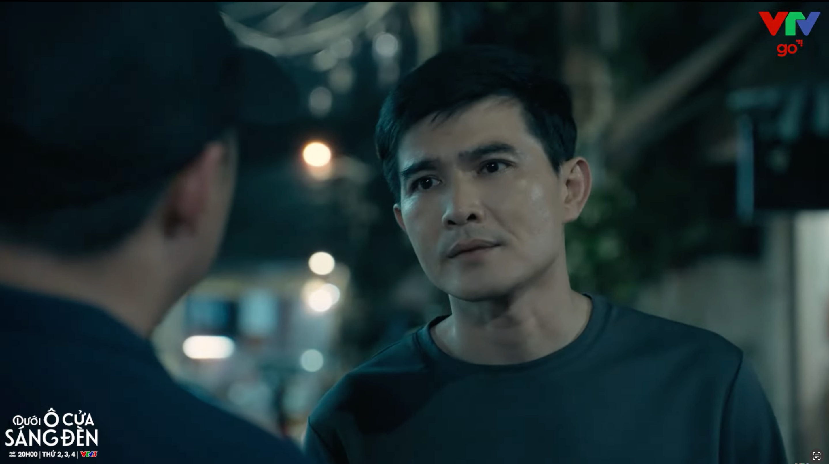 Dưới Ô Cửa Sáng Đèn - Tập 24: Diệu Bán Xưởng, Ôm Sinh Như Lời Chia Tay- Ảnh 1.