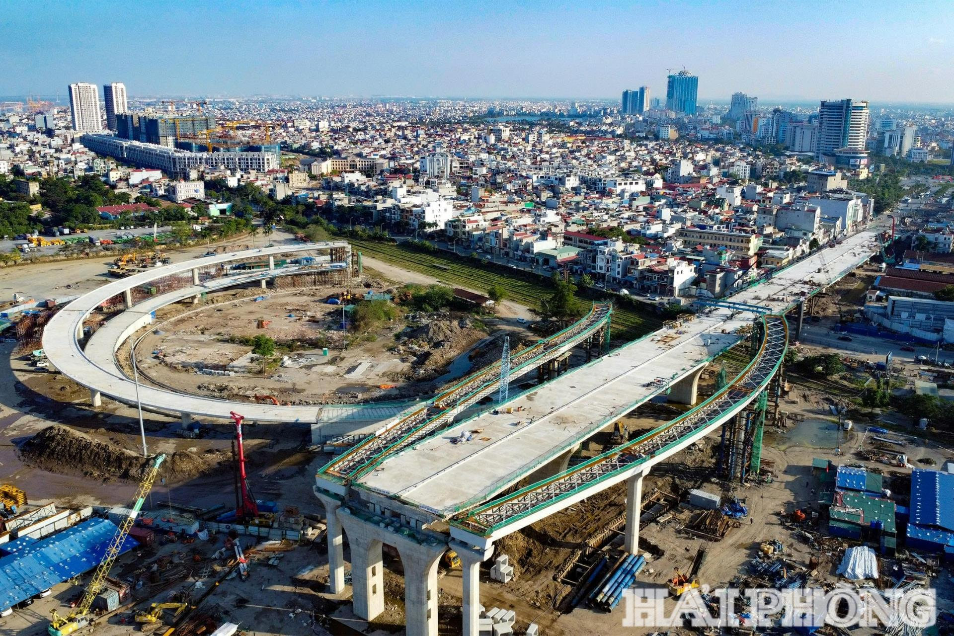 Tiến độ thi công dự án cầu Nguyễn Trãi đạt và vượt hợp đồng- Ảnh 2.