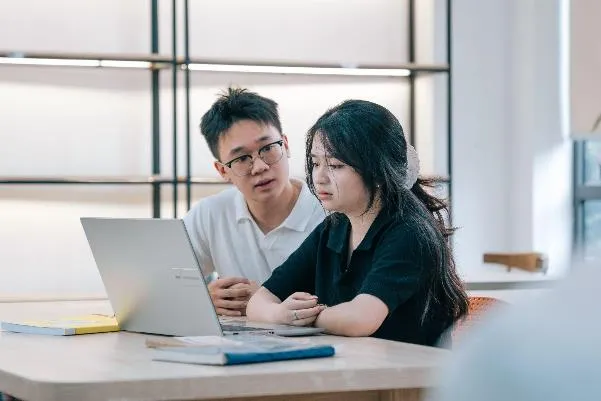Điểm số không quyết định tương lai: Ngã rẽ nào cho thí sinh phổ điểm 18 - 20? - Ảnh 3.