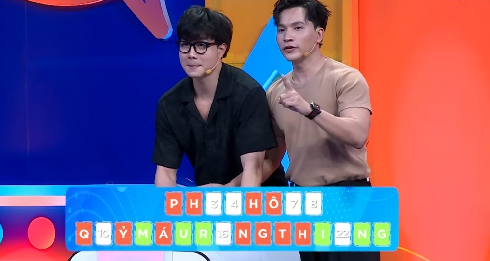 Hoa Hậu Phan Thị Mơ Đối Đầu Hai Siêu Mẫu Thể Hình, Giành Chiến Thắng Tại Úm Ba La Ra Chữ Gì 12 Hoa Hậu Phan Thị Mơ Đối Đầu Hai Siêu Mẫu Thể Hình, Giành Chiến Thắng Tại Úm Ba La Ra Chữ Gì - Ảnh 2.
