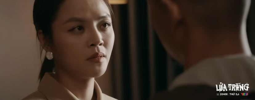 Lửa Trắng - Tập 10: Cục Trưởng Nghi Ngờ Tổ Chuyên Án Có Tay Trong Của Santana, Lan Yêu Cầu Loại Bỏ Sương (N1) 11 Lửa Trắng - Tập 10: Cục Trưởng Nghi Ngờ Tổ Chuyên Án Có Tay Trong Của Santana, Lan Yêu Cầu Loại Sương (N1) - Ảnh 2.