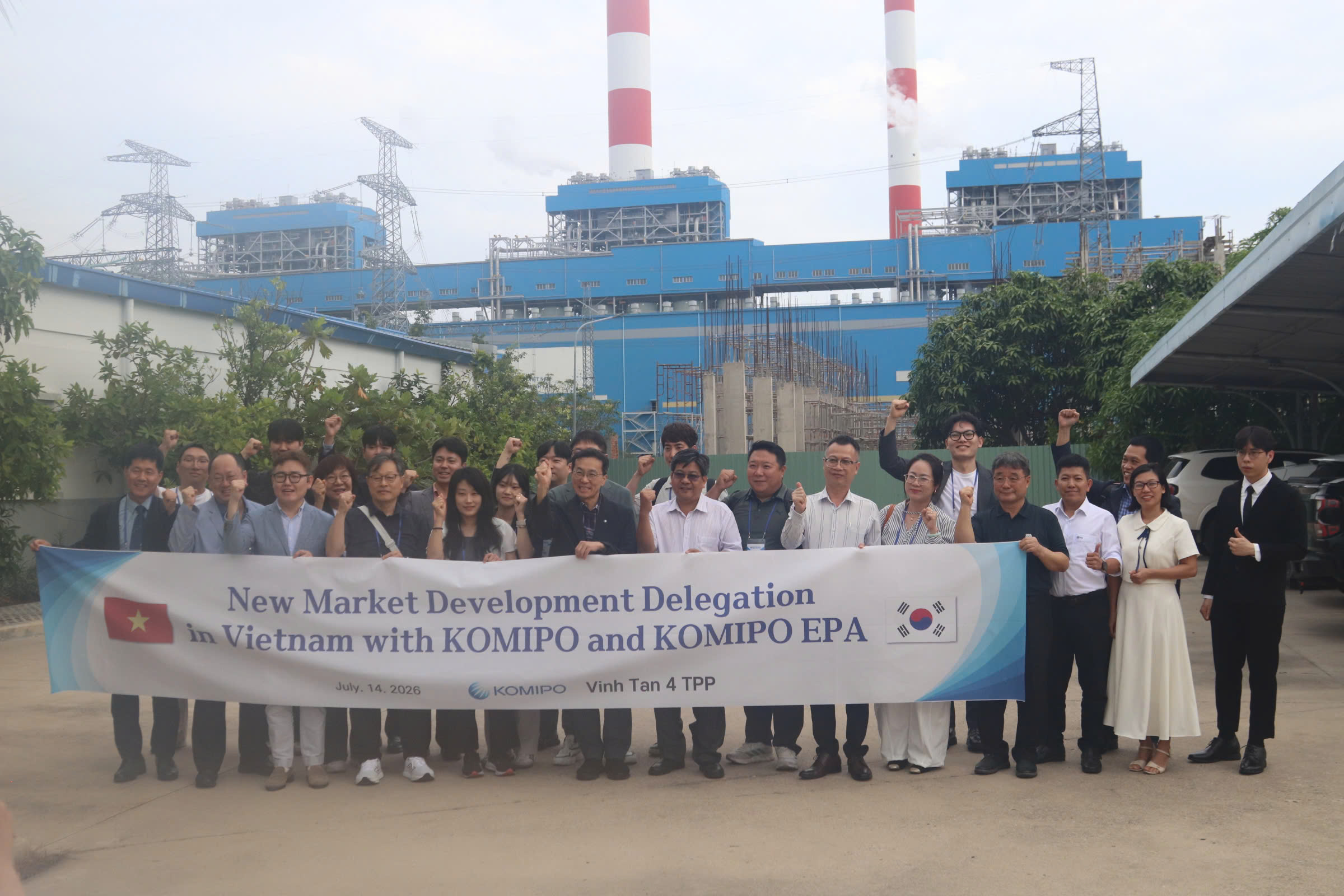 Nhà máy Nhiệt điện Vĩnh Tân 4 làm việc với đoàn doanh nghiệp Hàn Quốc - Ảnh 4.