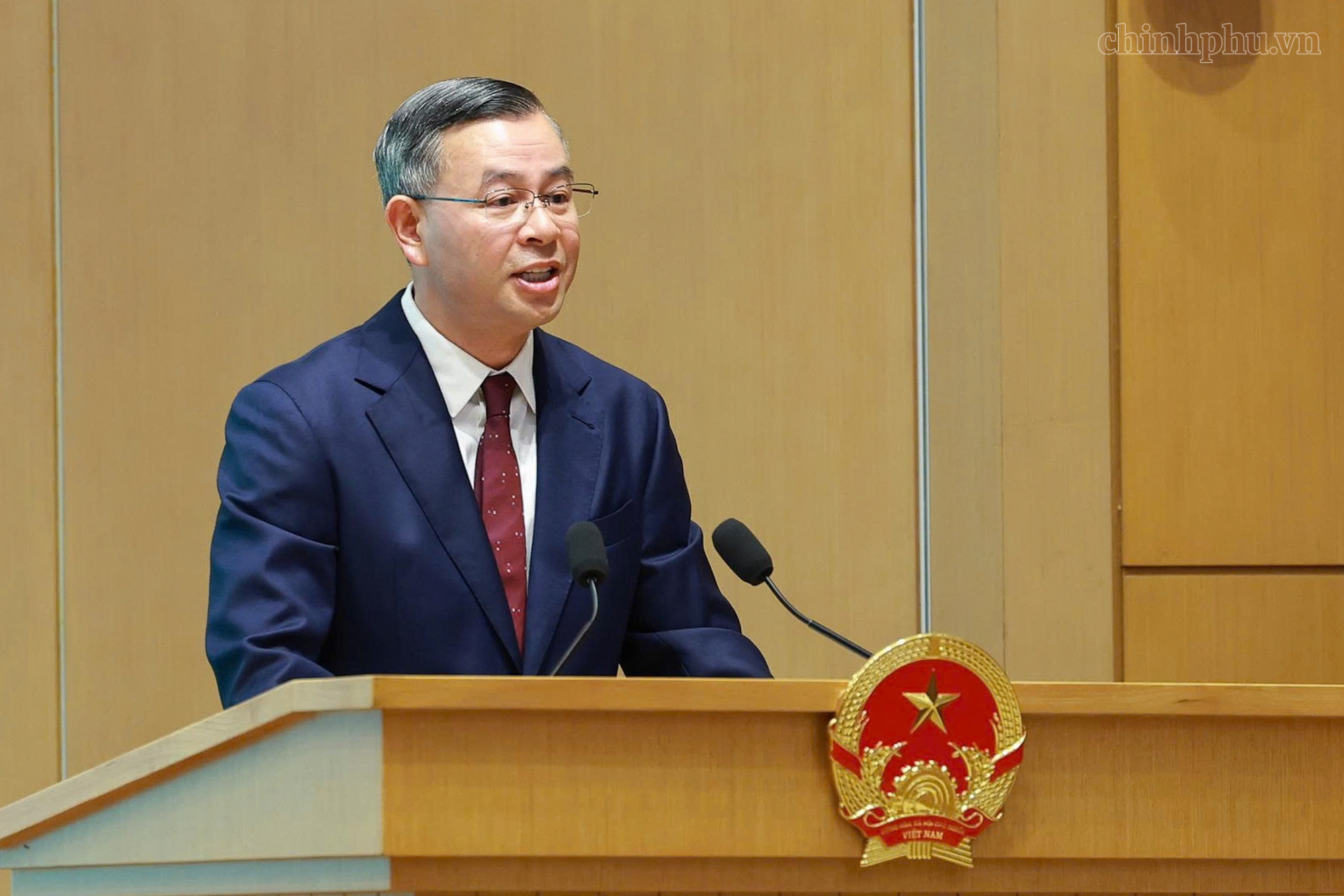 Thủ tướng: Kiến nghị của doanh nghiệp phải được xử lý đến cùng và tất cả câu trả lời phải được công khai- Ảnh 5.