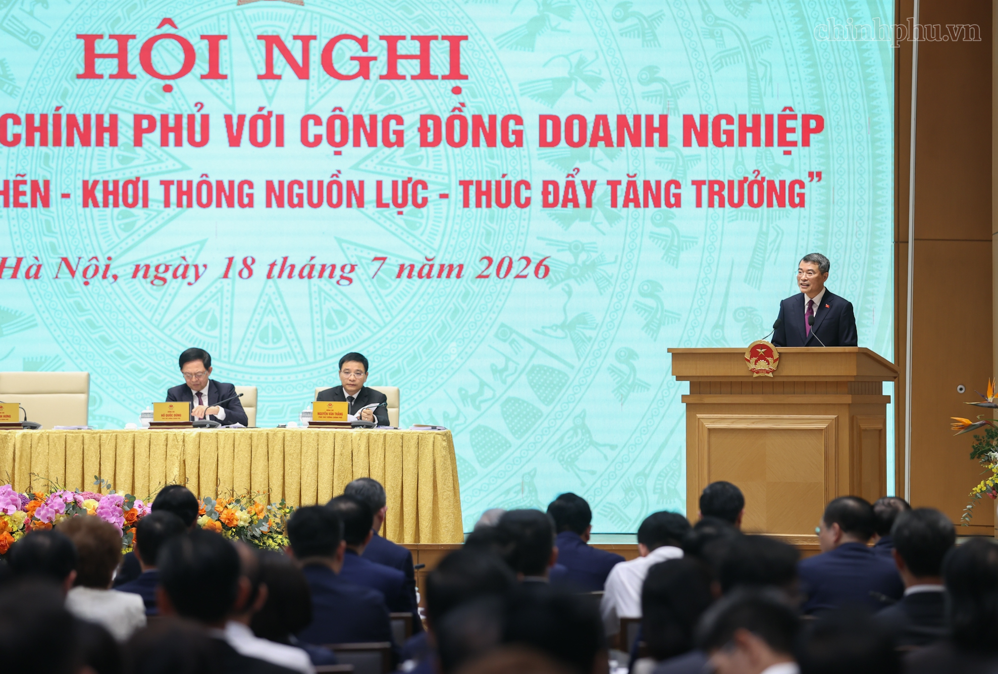 Thủ tướng: Kiến nghị của doanh nghiệp phải được xử lý đến cùng và tất cả câu trả lời phải được công khai- Ảnh 7.