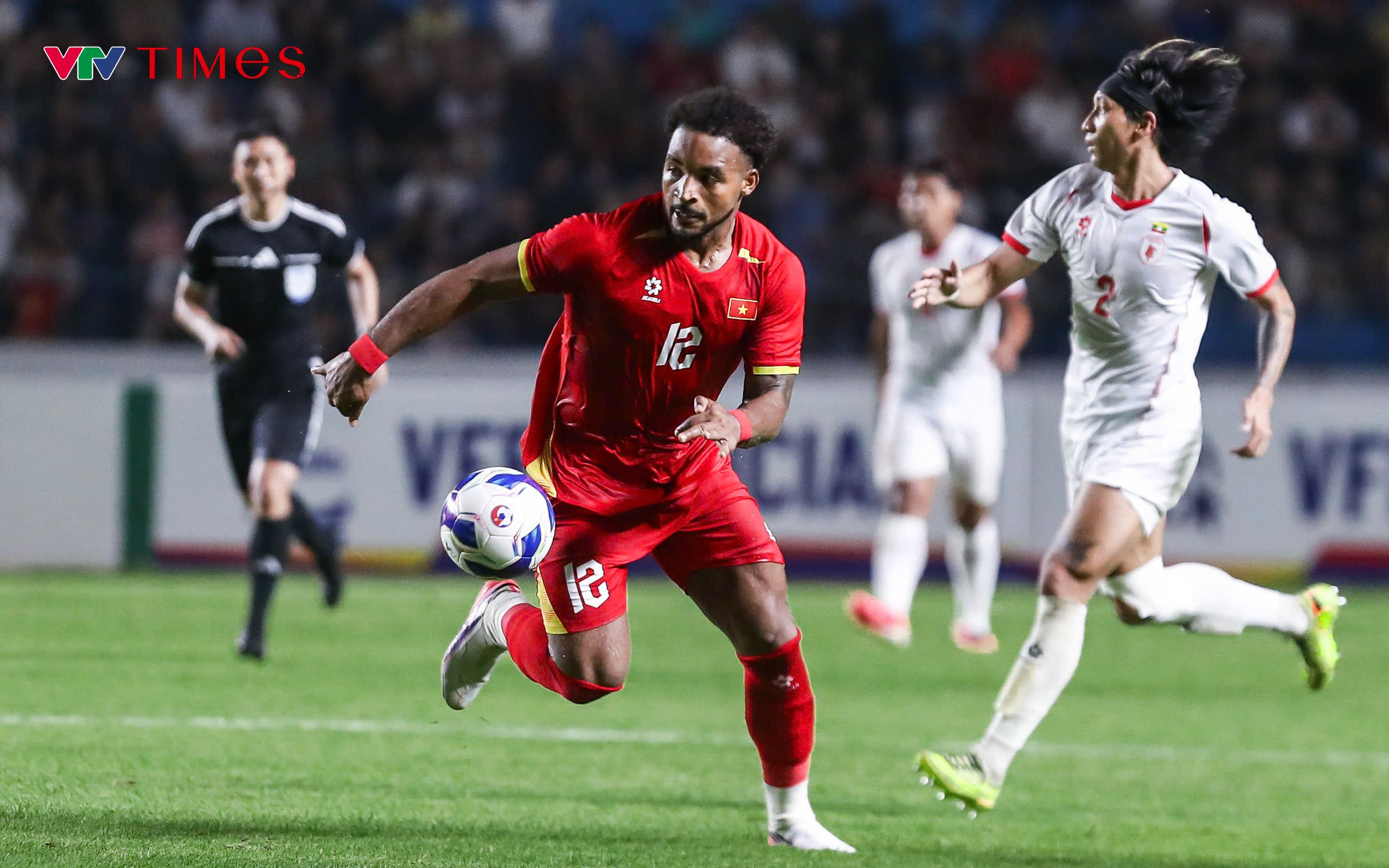 Việt Nam 4-0 Myanmar: Xuân Son mở màn, Đình Bắc chốt hạ trong màn tổng duyệt hoàn hảo- Ảnh 1. Việt Nam 4-0 Myanmar: Xuân Son mở màn, Đình Bắc chốt hạ trong màn tổng duyệt hoàn hảo- Ảnh 1.