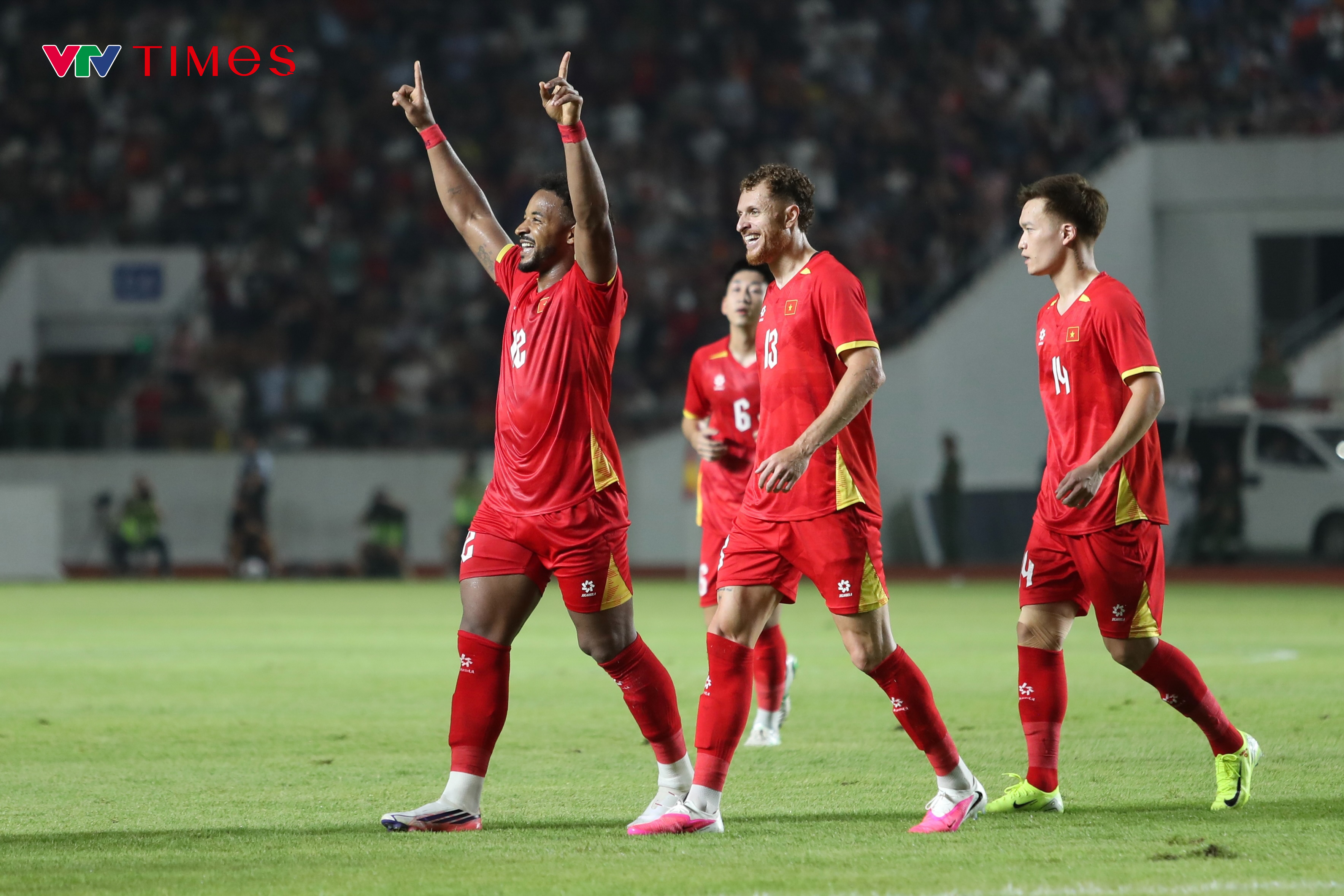 Việt Nam 4-0 Myanmar: Xuân Son mở màn, Đình Bắc chốt hạ trong màn tổng duyệt hoàn hảo- Ảnh 2. Việt Nam 4-0 Myanmar: Xuân Son mở màn, Đình Bắc chốt hạ trong màn tổng duyệt hoàn hảo- Ảnh 2.