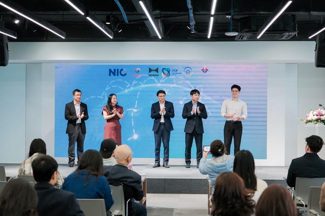 Việt Nam quy tụ hơn 500 tài năng từ 30 quốc gia tại Hackathon Quốc tế về tính toán lượng tử - Ảnh 1.