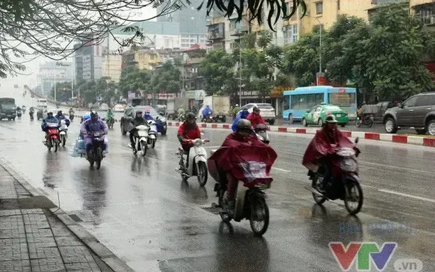 Nhiều nơi mưa dông về chiều tối, có nơi mưa to trên 90mm, đề phòng lũ quét, sạt lở đất- Ảnh 1.