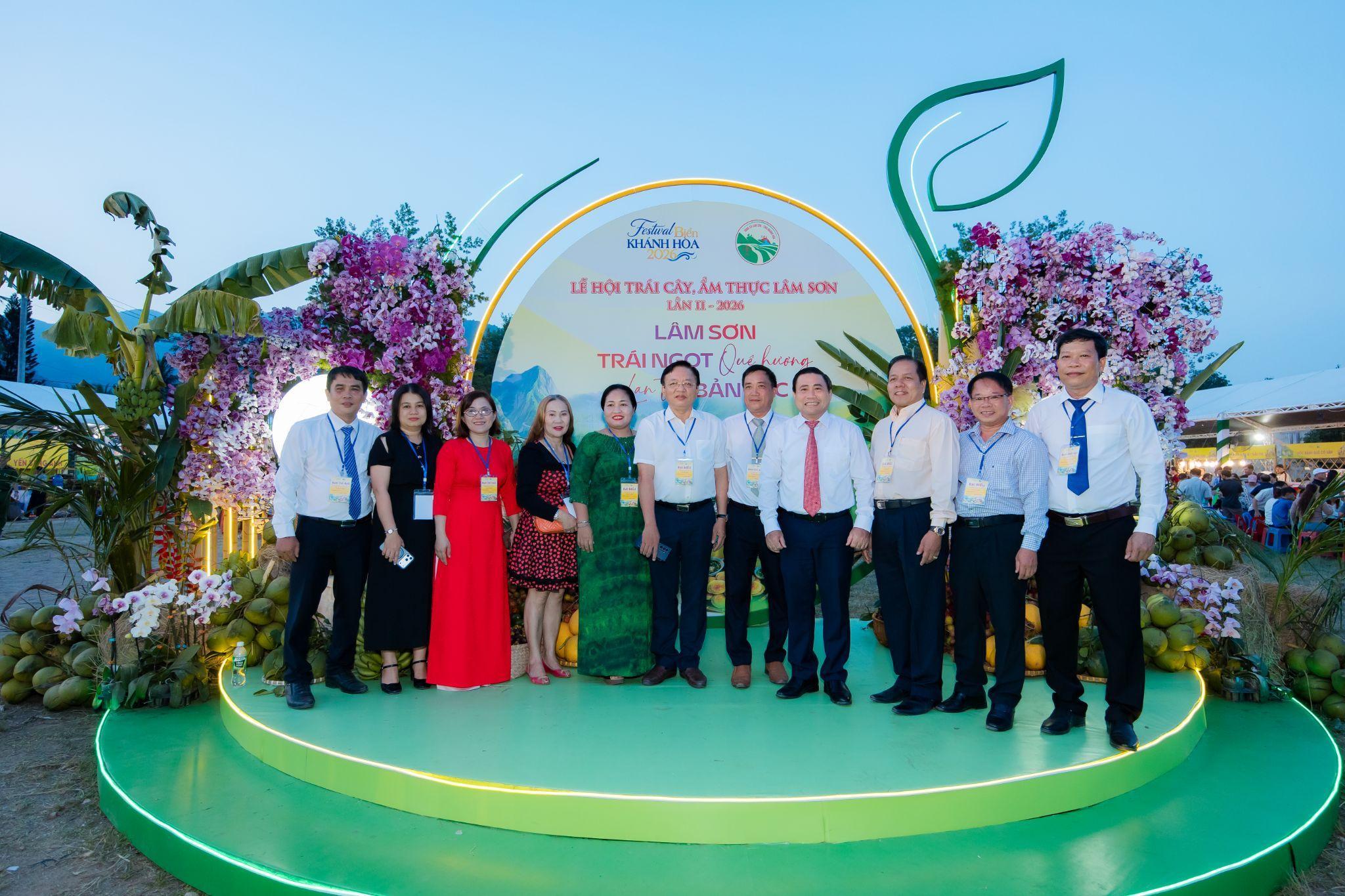 Lâm Sơn đón 12 nghìn lượt khách tham gia lễ hội Trái cây, ẩm thực lần II - 2026- Ảnh 1.