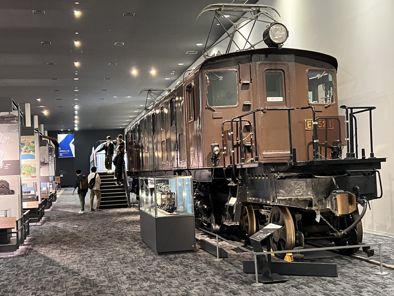 Kyoto Railway Museum - Khi đường ray kể chuyện nước Nhật - Ảnh 2.