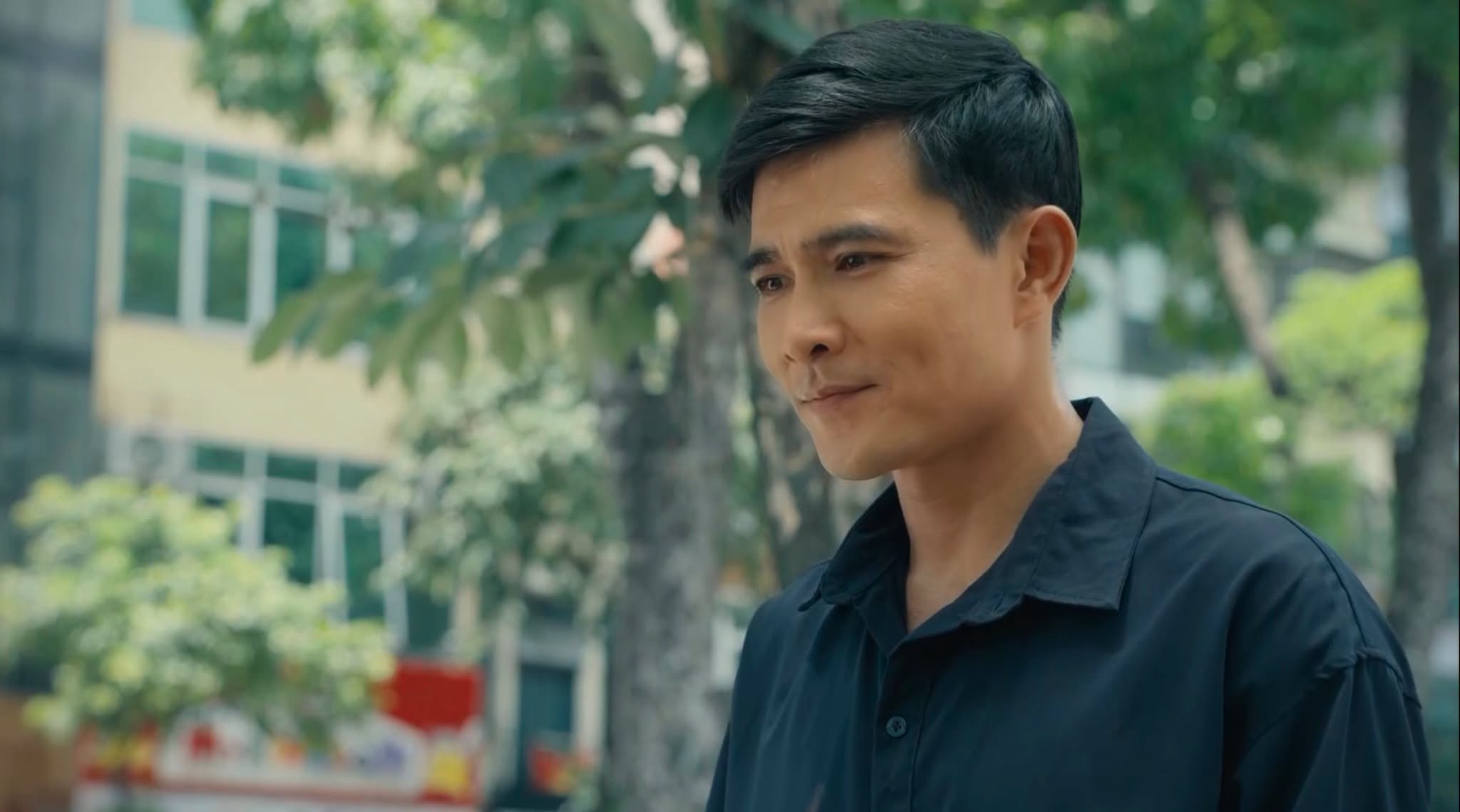 Dưới Ô Cửa Sáng Đèn - Tập 29: Có Công Việc Mới, Sinh - Diệu 'Tình Cảm' Trở Lại 17 Dưới Ô Cửa Sáng Đèn - Tập 29: Có Công Việc Mới, Sinh - Diệu 'Tình Cảm' Trở Lại- Ảnh 7.