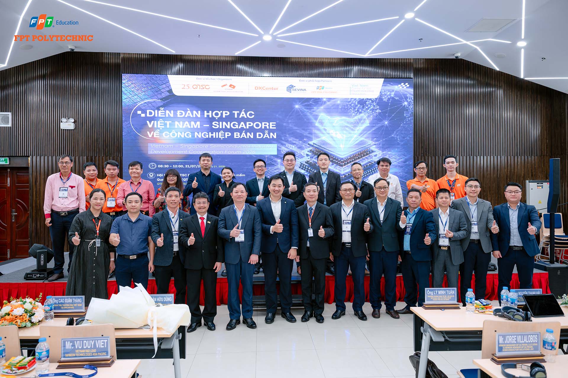Nh&acirc;n lực b&aacute;n dẫn: Lợi thế cộng hưởng giữa Việt Nam v&agrave; Singapore - Ảnh 1.