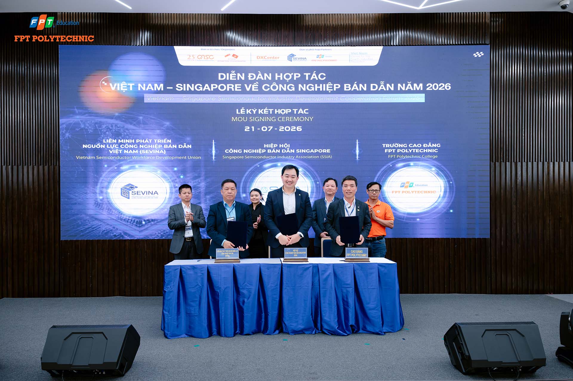 Nh&acirc;n lực b&aacute;n dẫn: Lợi thế cộng hưởng giữa Việt Nam v&agrave; Singapore - Ảnh 5.