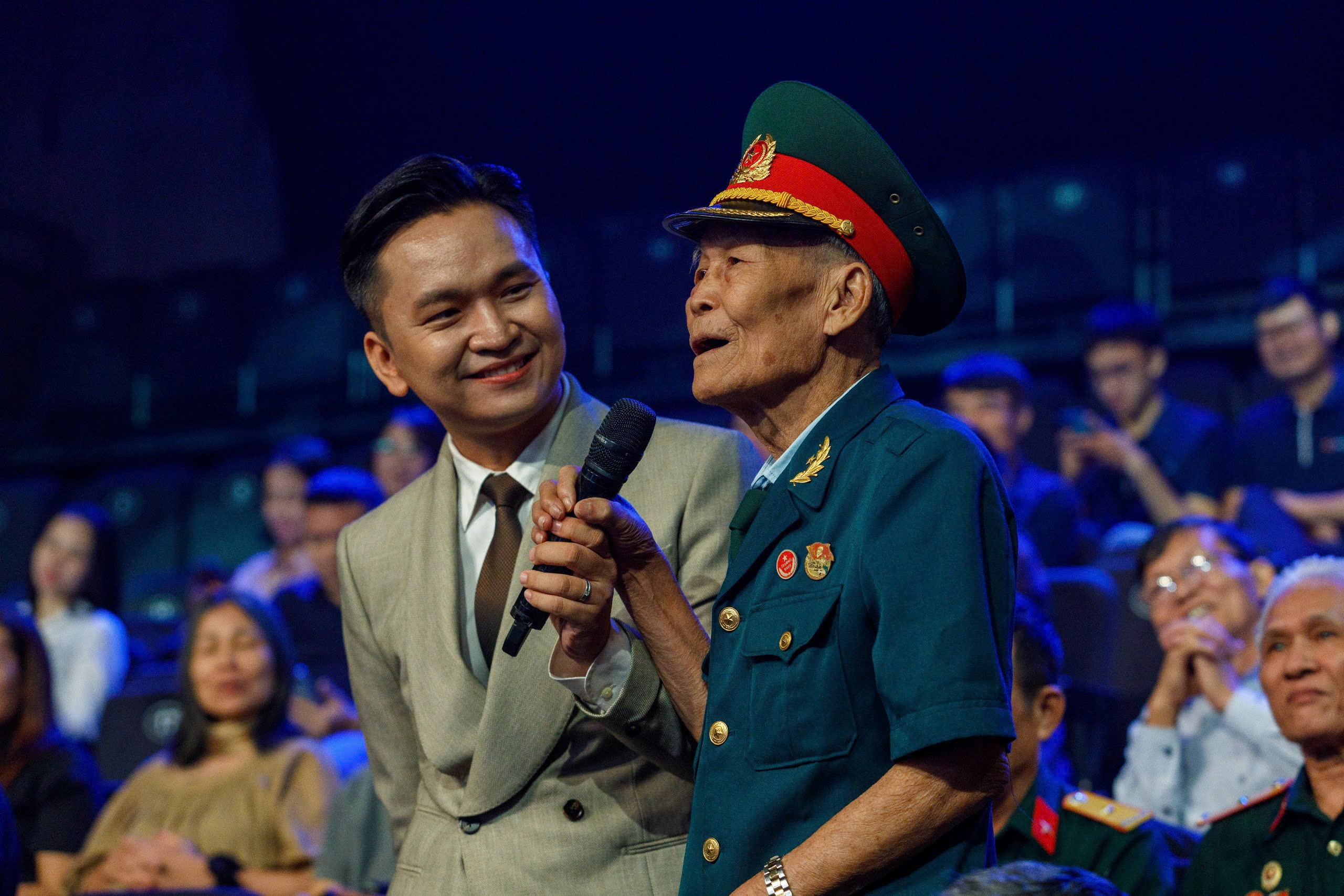 Viết tiếp lời tri &acirc;n: K&yacute; ức lịch sử được g&igrave;n giữ từ những người l&agrave;m truyền h&igrave;nh - Ảnh 4.