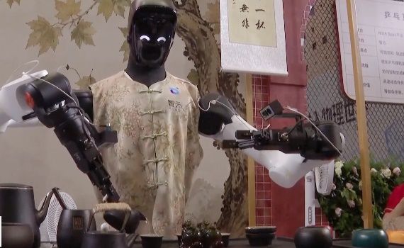 AI trở thành "đồng nghiệp số" - Ảnh 1.
