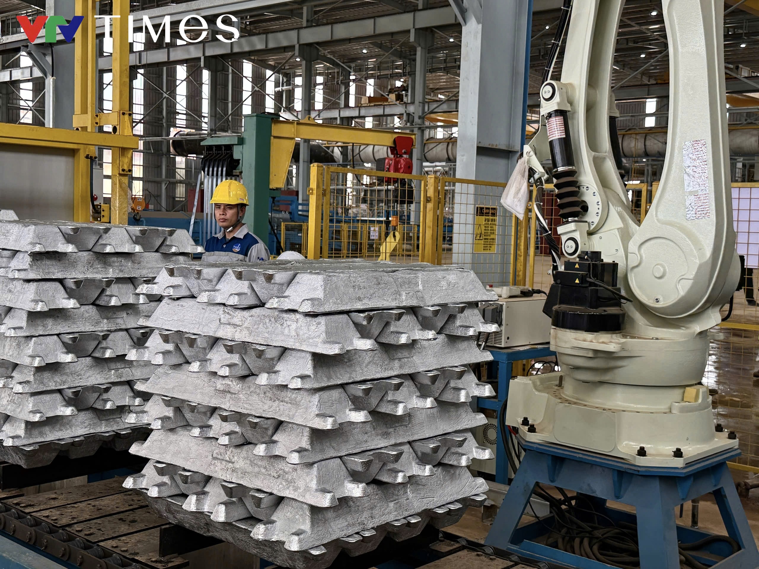 C&ocirc;ng bố sản phẩm nh&ocirc;m thỏi đầu ti&ecirc;n được sản xuất trong nước- Ảnh 3.