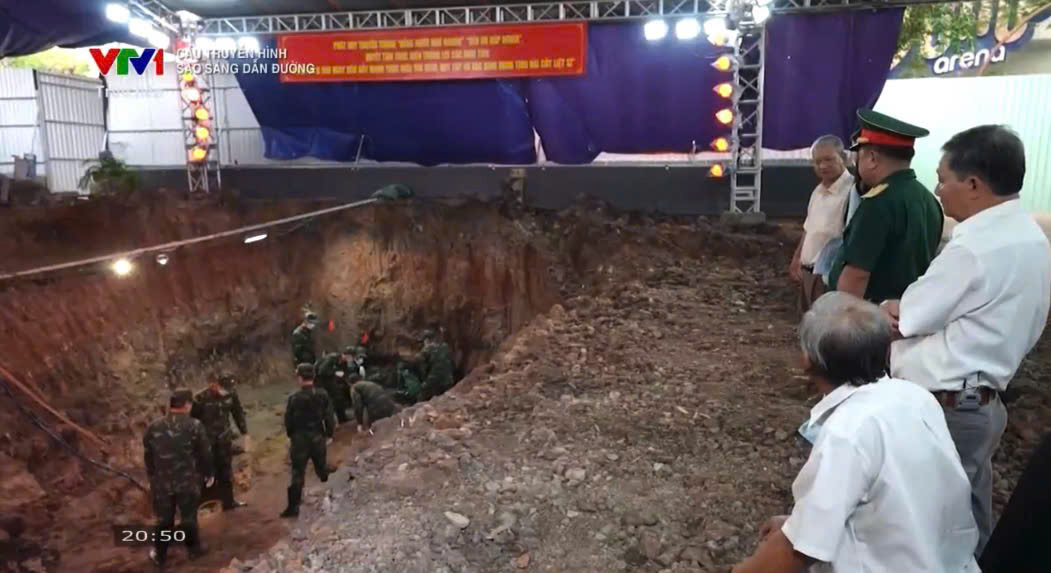 Kỷ Vật Của Liệt Sĩ Lê Thị Riêng Dành Cho Con: Yêu Thương Gửi Lại Trước Ngày Ra Đi Mãi Mãi 12 Kỷ Vật Của Liệt Sĩ Lê Thị Riêng Dành Cho Con: Yêu Thương Gửi Lại Trước Ngày Ra Trận - Ảnh 3.