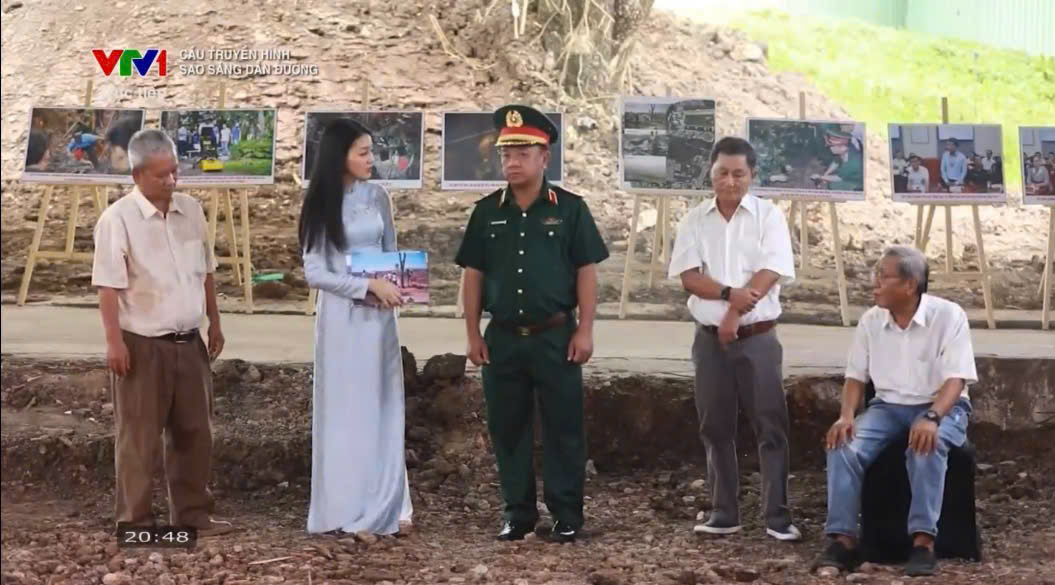 Kỷ Vật Của Liệt Sĩ Lê Thị Riêng Dành Cho Con: Yêu Thương Gửi Lại Trước Ngày Ra Đi Mãi Mãi 10 Kỷ Vật Của Liệt Sĩ Lê Thị Riêng Dành Cho Con: Yêu Thương Gửi Lại Trước Ngày Ra Trận - Ảnh 1.