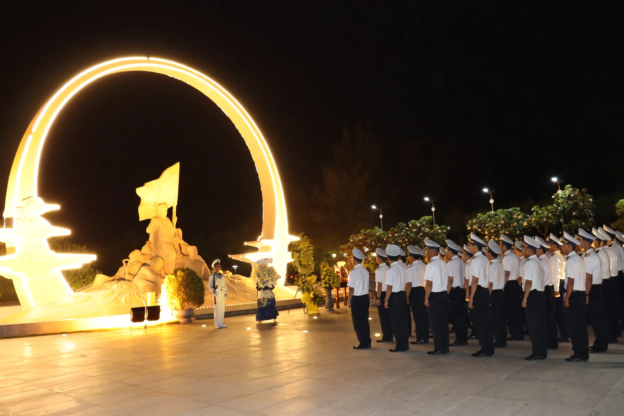 Lan tỏa h&igrave;nh ảnh "Người chiến sĩ Hải qu&acirc;n" qua chuỗi hoạt động tri &acirc;n của Học viện Hải qu&acirc;n dịp 27/7 - Ảnh 9.