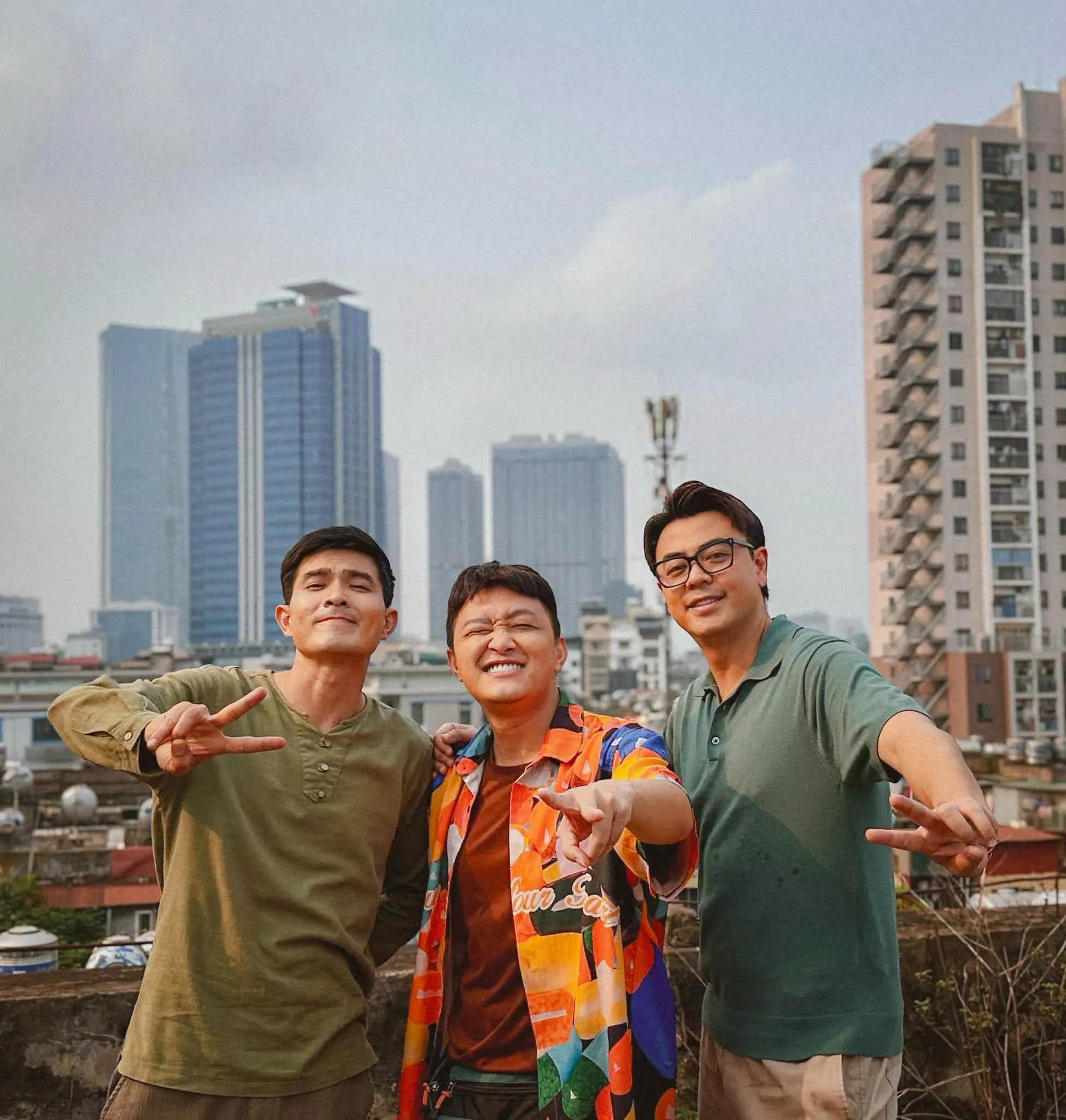 Dưới Ô Cửa Sáng Đèn: Quang Sự Bật Mí Cảnh Quay 'Nhớ Đời' Với Quỳnh Châu - Ảnh 1.