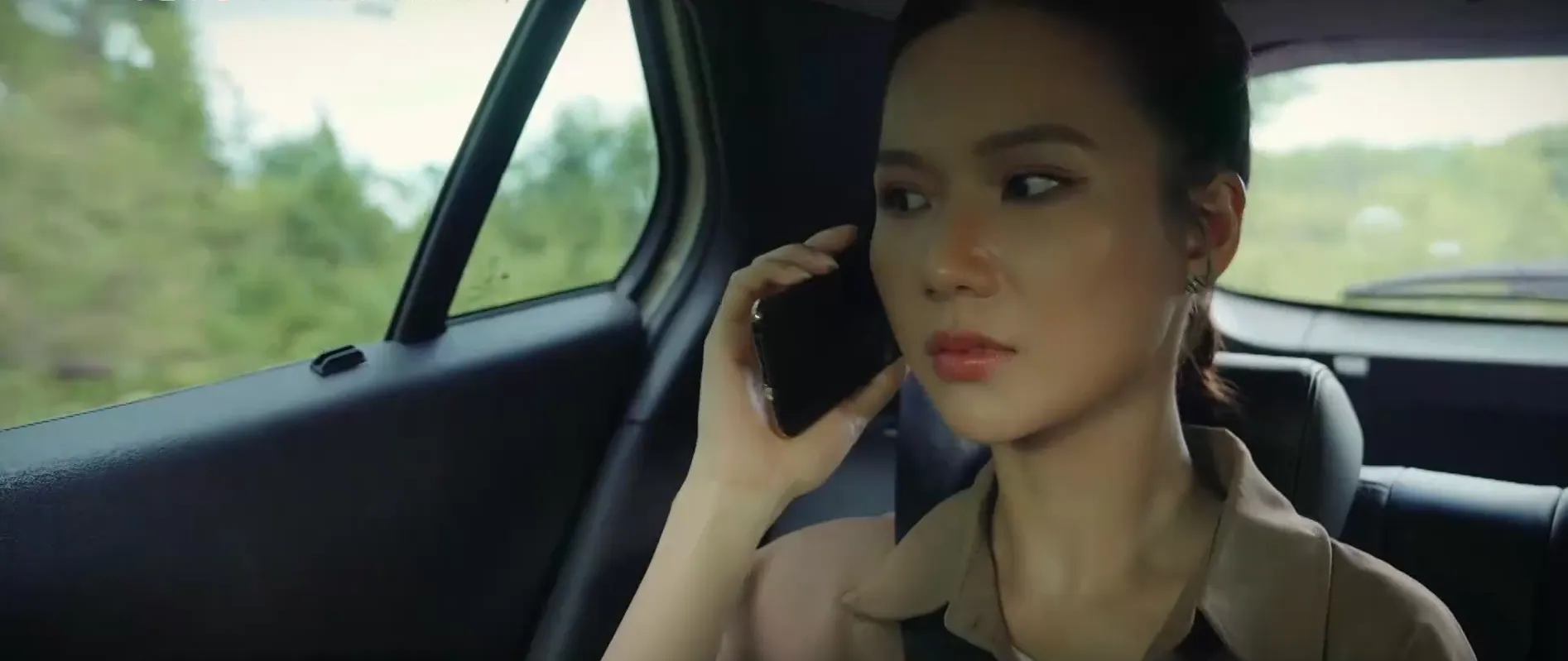Trời cao nguyên xanh - Tập 14: Ông Lok đe dọa buộc Già Rin làm theo ý mình- Ảnh 11.