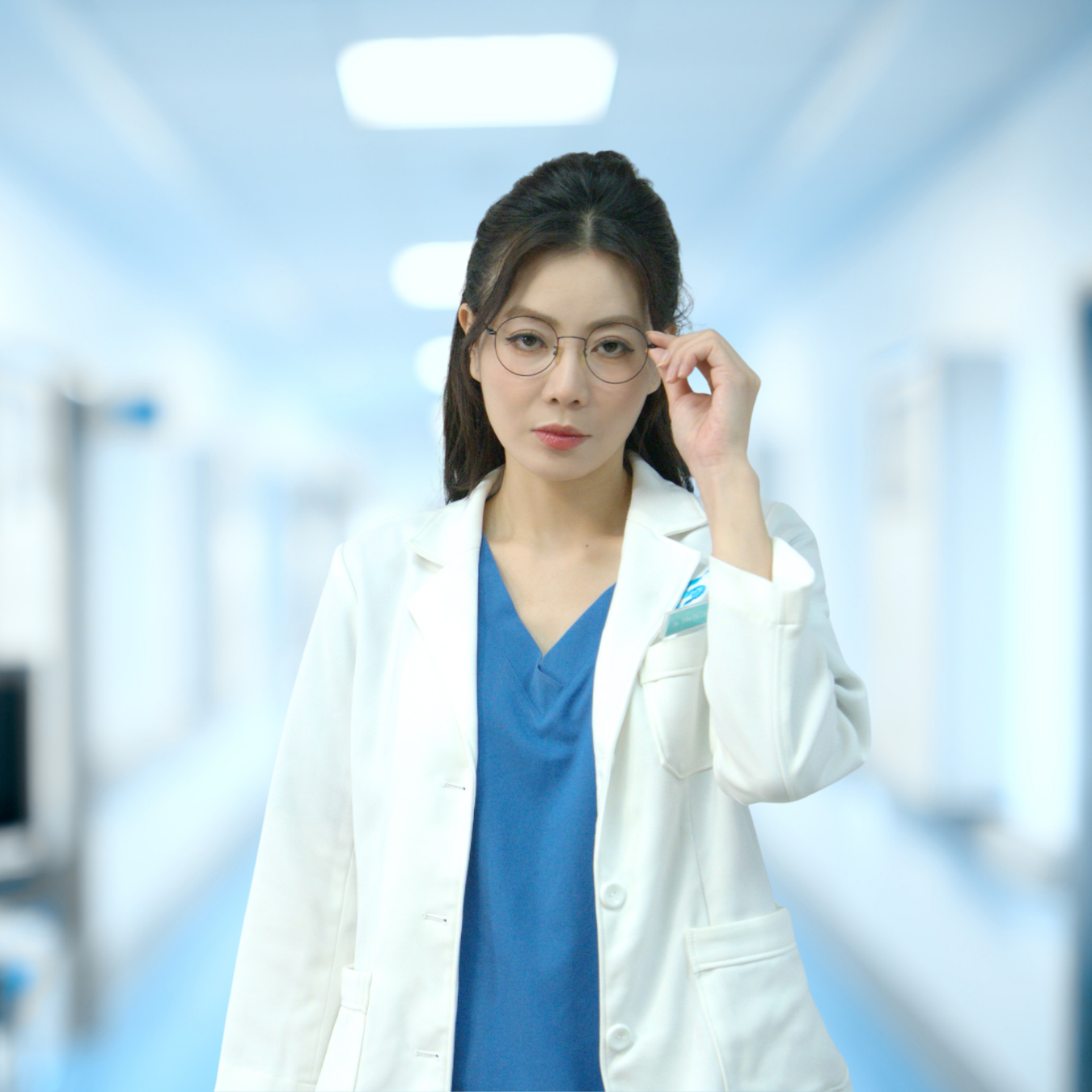 Dàn diễn viên đa sắc màu của phim mới 'Con đến đây' trên VTV3 - Ảnh 1.