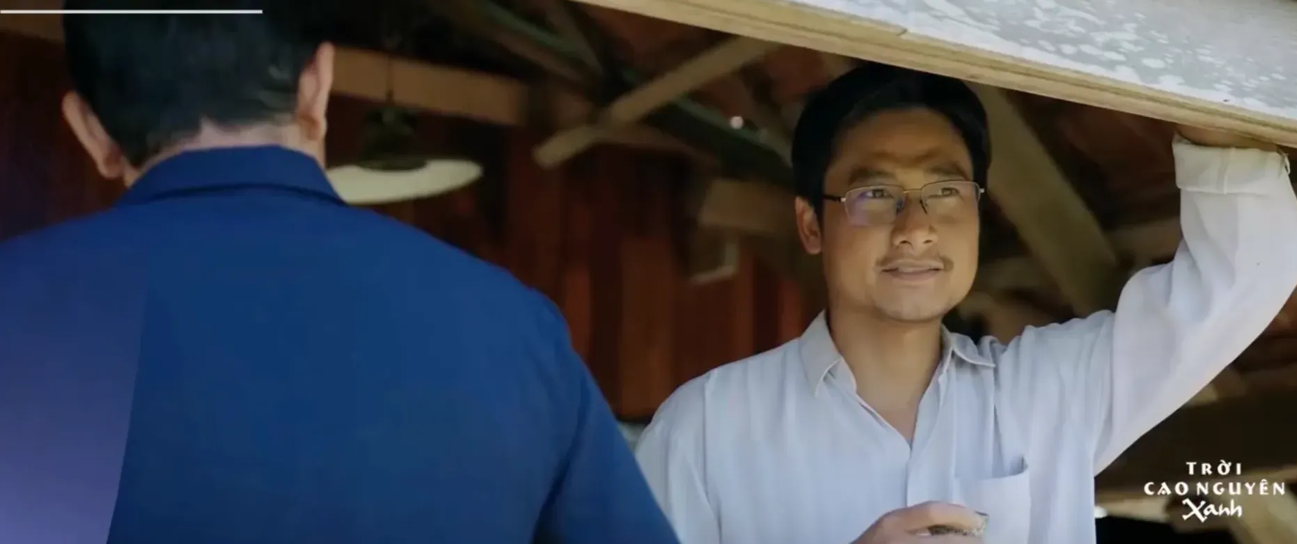 Trời cao nguyên xanh - Tập 16: Tình hình tại Tơ Rơi ngày càng căng thẳng - Ảnh 3.