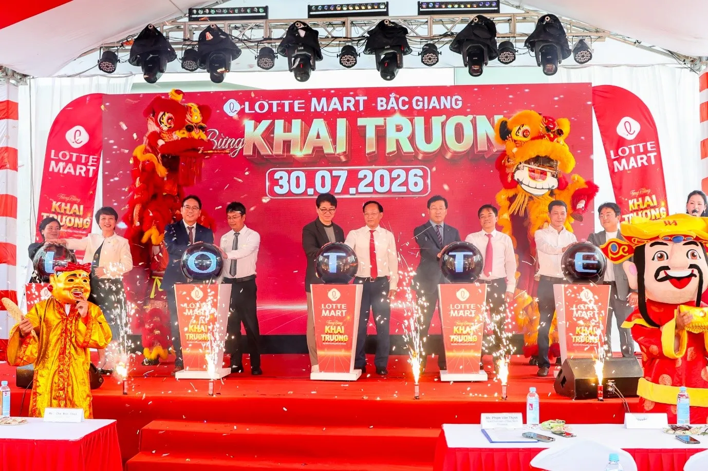 LOTTE MART chính thức khai trương siêu thị mới tại Bắc Giang với chuỗi ưu đãi lớn - Ảnh 1.