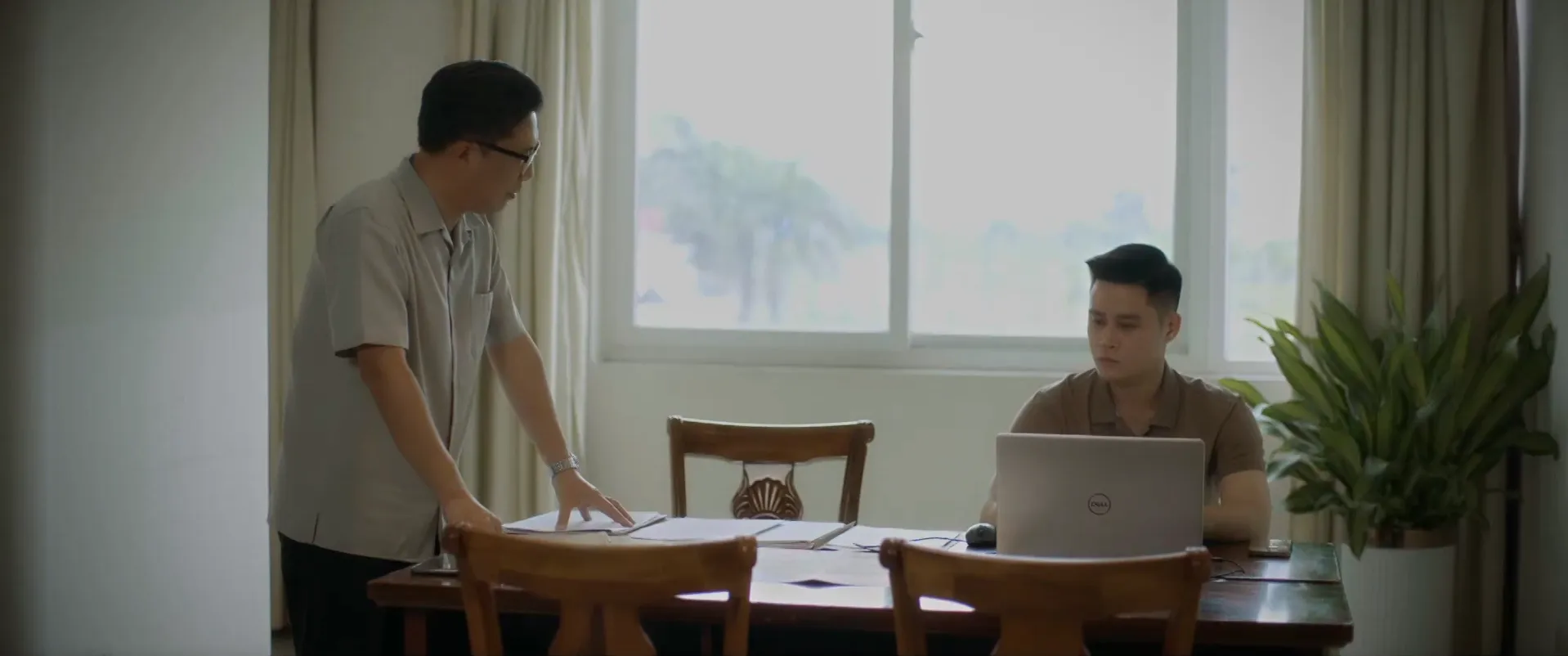 Lửa Trắng - Tập 14: Mai Và Sương Thoát Chết Trong Gang Tấc 27 Lửa Trắng - Tập 14: Mai Và Sương Thoát Chết Trong Gang Tấc- Ảnh 17.