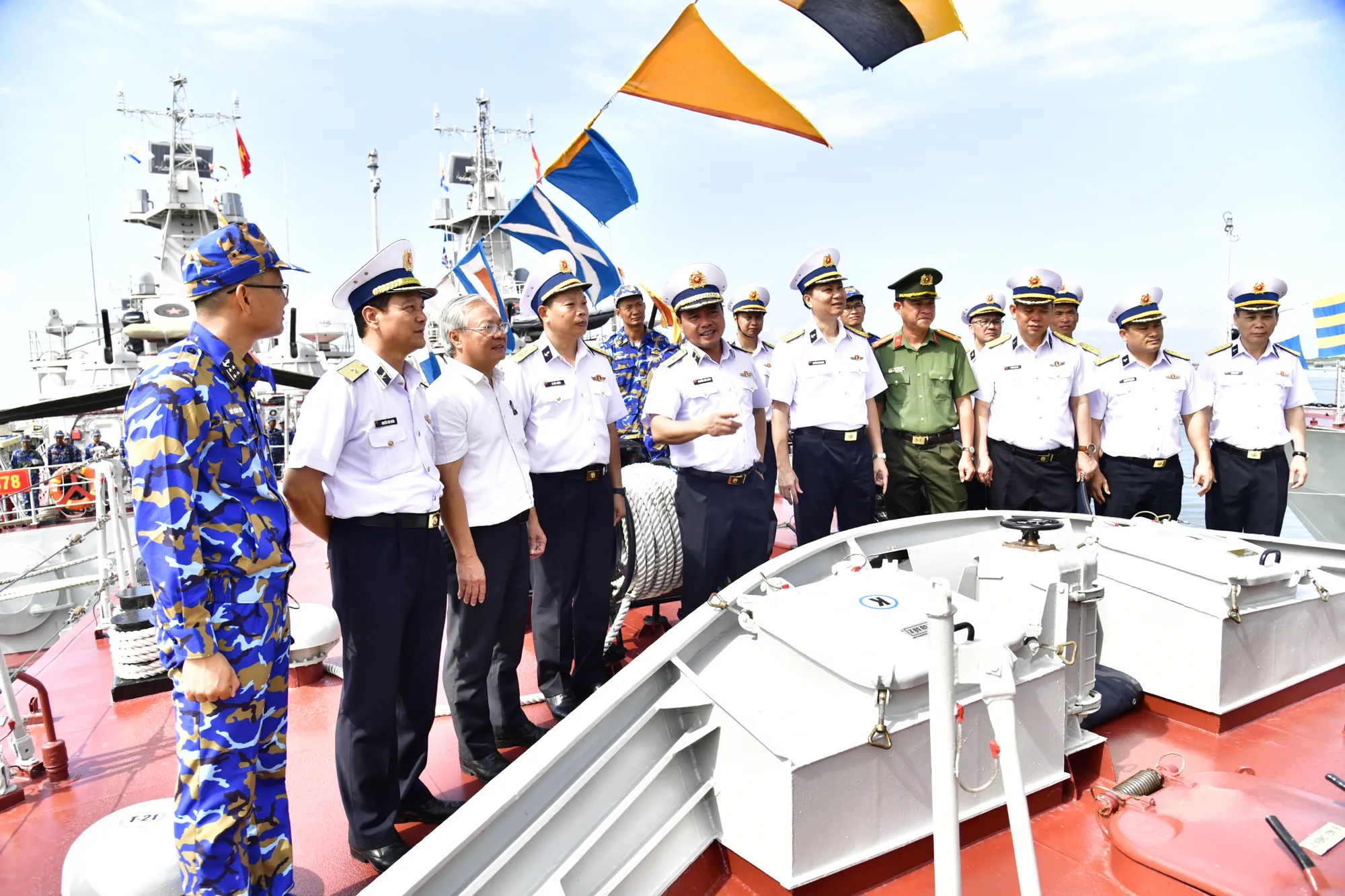 Lữ đo&agrave;n 167 tiếp nối truyền thống Chiến thắng trận đầu - Ảnh 9.