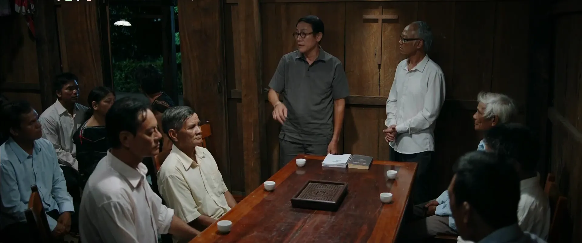 Trời Cao Nguyên Xanh - Tập 17: Tuấn Gay Gắt Chất Vấn Minh Vì Cảm Thấy Không Được Tin Tưởng- Ảnh 1.