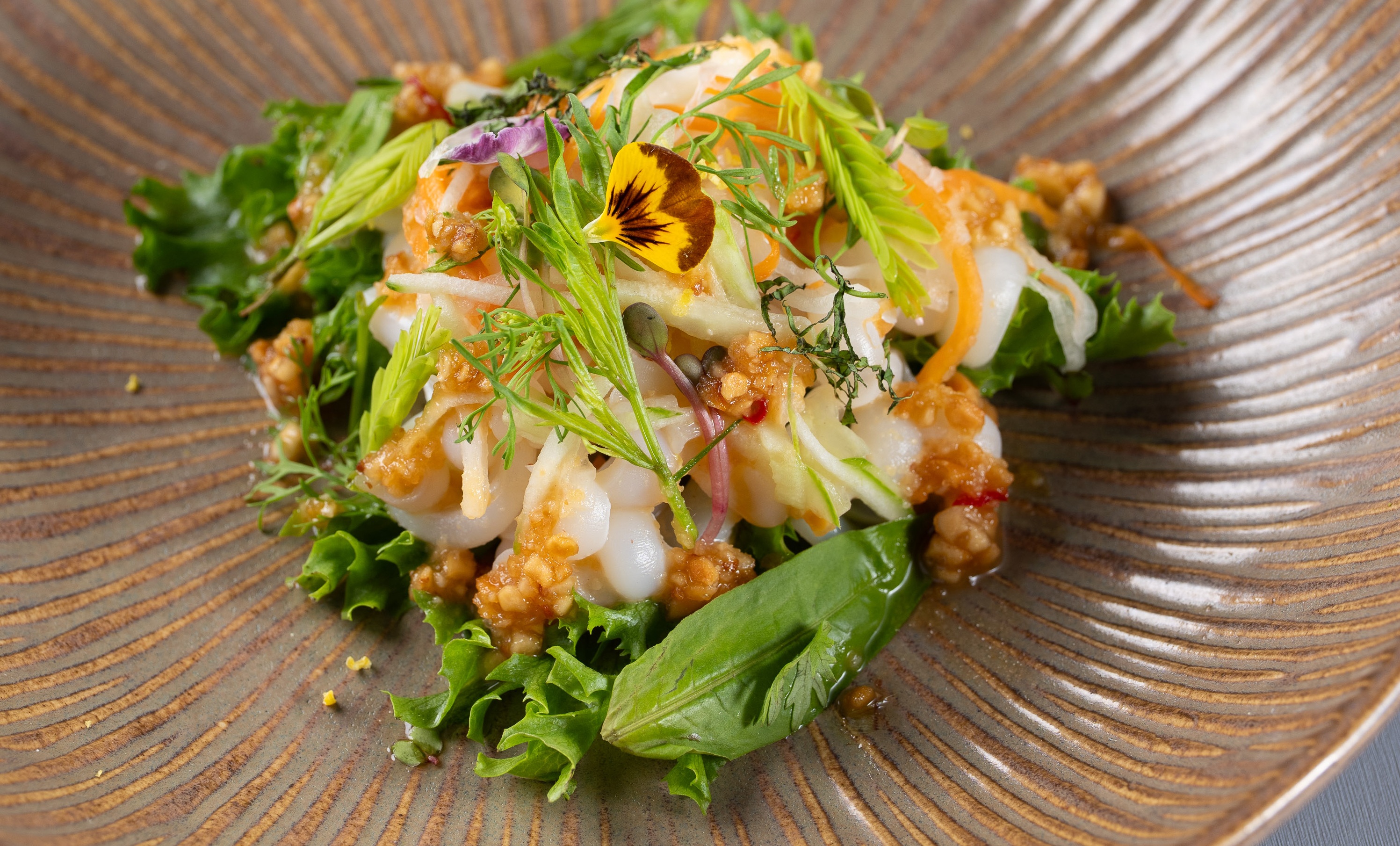 Top Chef Việt Nam - Tập 1: Đầu bếp biến 'quái vật đại dương' thành món fine dining- Ảnh 4.