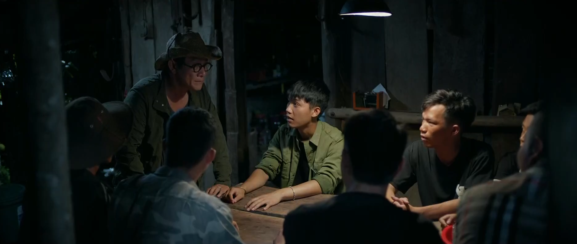 Trời Cao Nguyên Xanh - Tập 19: Tuấn Và Y Liên Hóa Giải Hiểu Lầm, Ông Lok Lộ Rõ Mưu Đồ Dùng Tiền Thao Túng Người Dân- Ảnh 10.