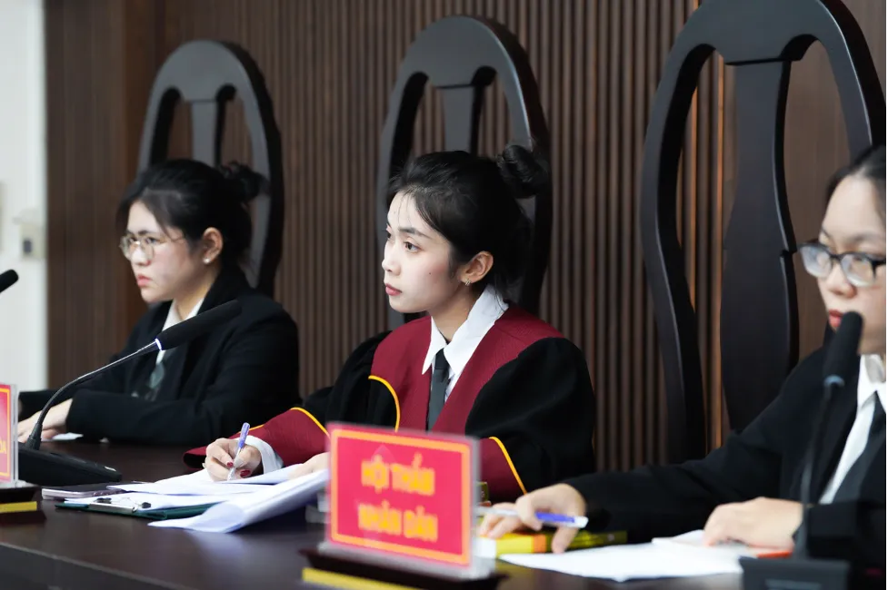 “Bắt bài” áp lực ngành Luật: Sinh viên GDU học gì để không lỗi thời?- Ảnh 2.