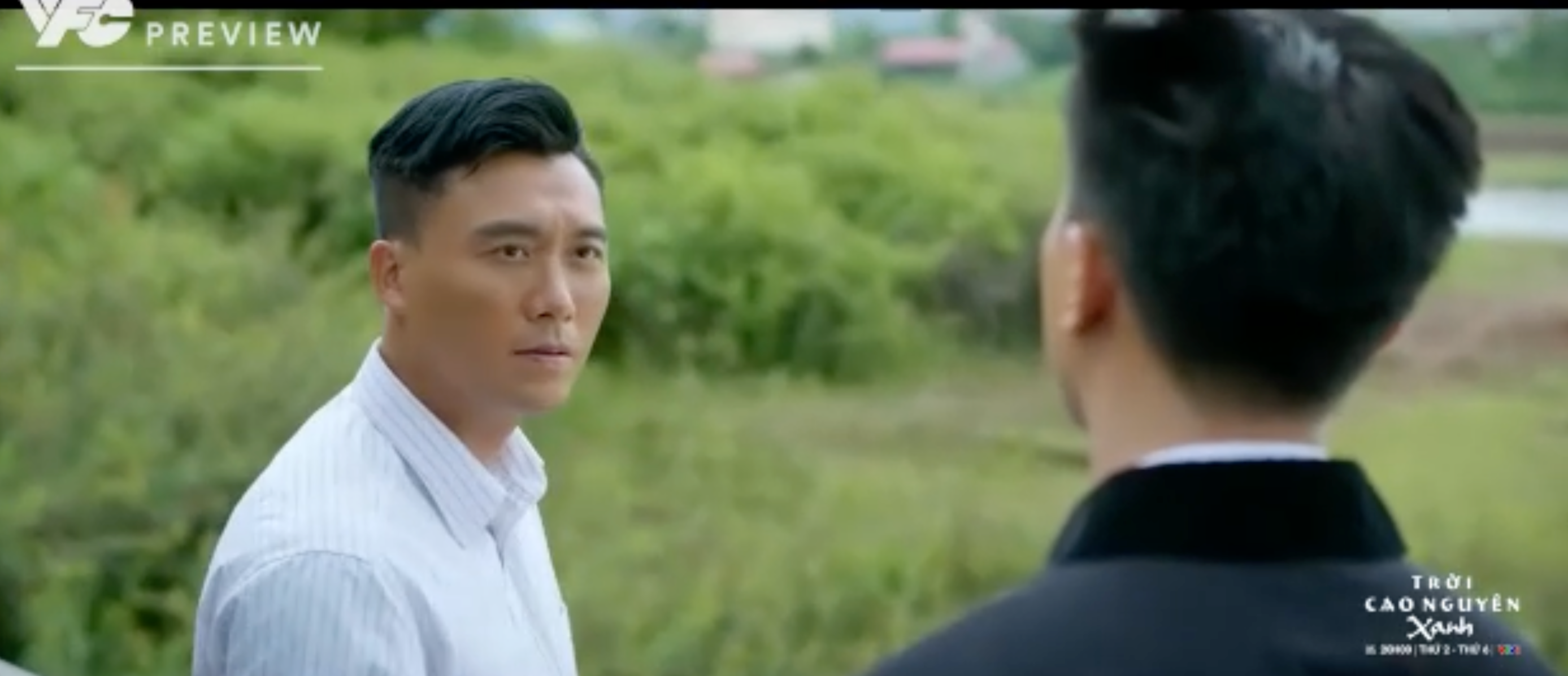 Trời Cao Nguyên Xanh - Tập 21: Già Rin Bất Ngờ Đột Quỵ, Tuấn Trở Thành Tâm Điểm Nghi Ngờ - Ảnh 4.