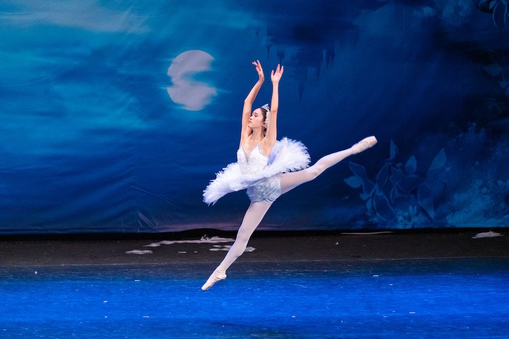 Gala Vũ kịch m&ugrave;a 5 c&ugrave;ng vở ballet kinh điển &ldquo;Hồ thi&ecirc;n nga&rdquo;: Kết nối v&agrave; lan tỏa t&igrave;nh y&ecirc;u nghệ thuật ballet  - Ảnh 3.