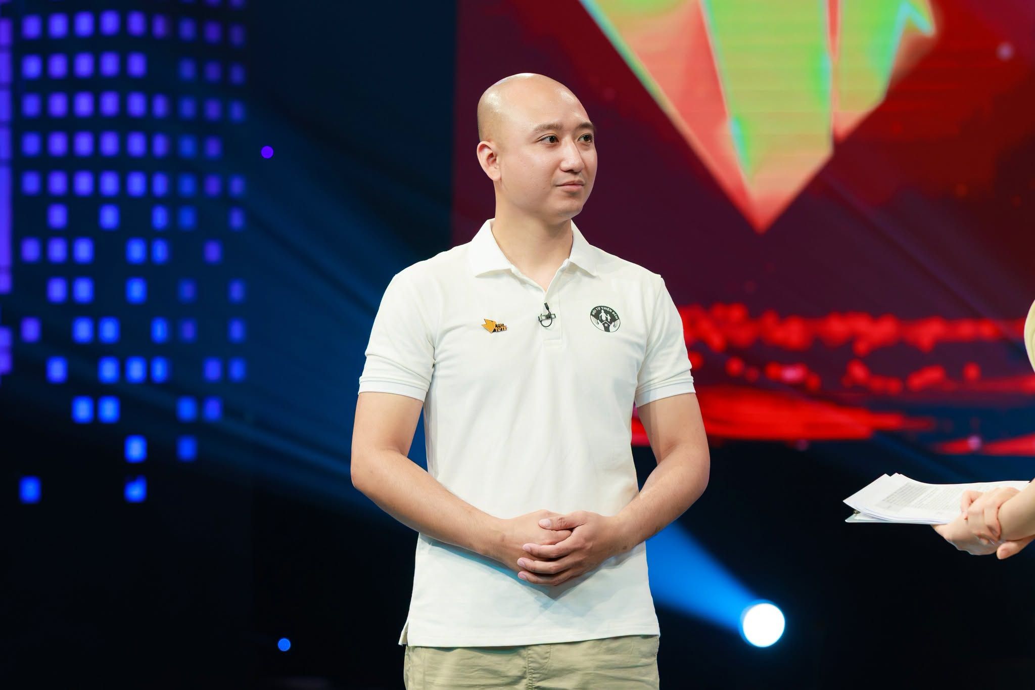 Việc tử tế tháng 8: Những người bước qua bóng tối để thắp sáng hy vọng cho cộng đồng- Ảnh 7.