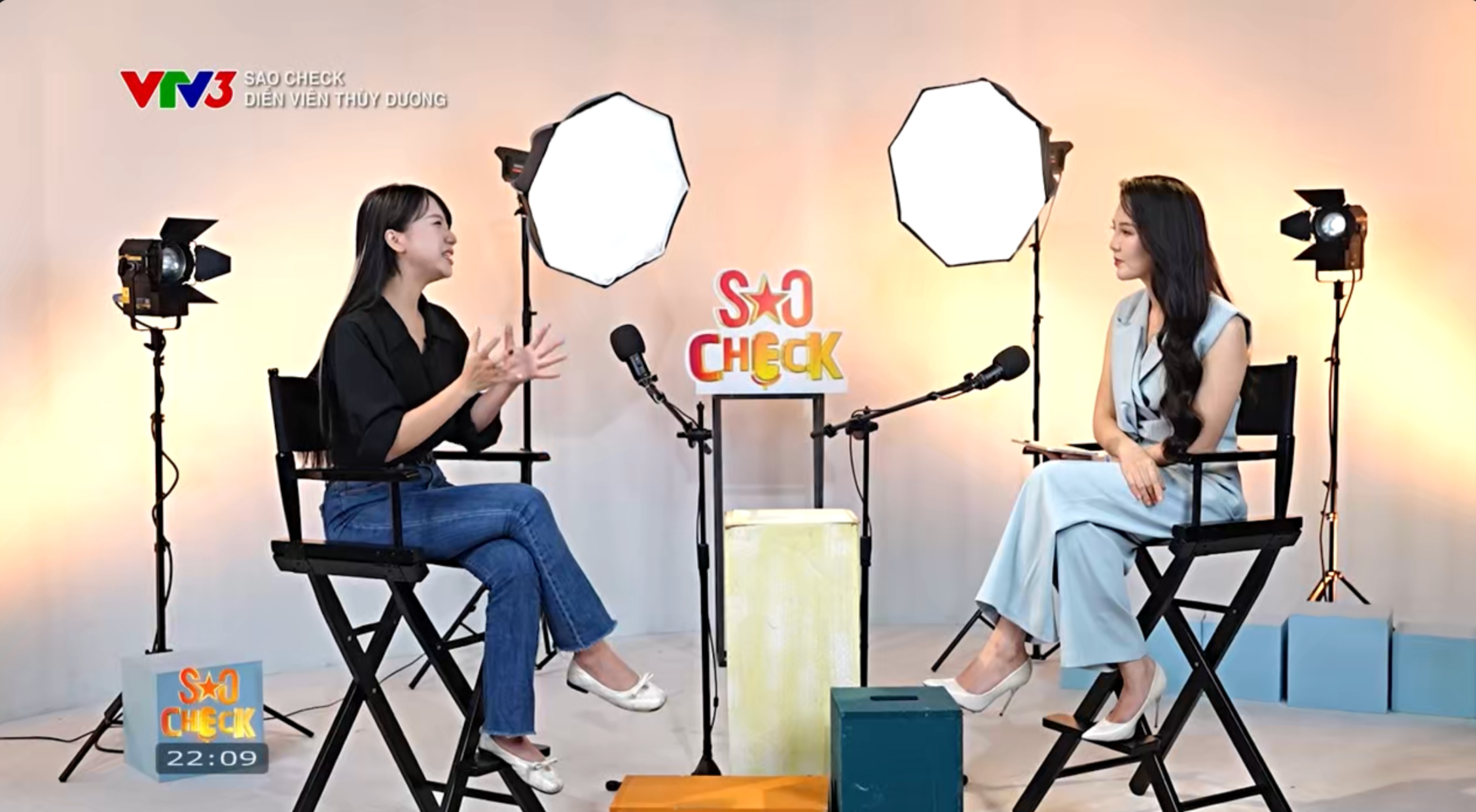 Sao Check: Gặp Gỡ Y Tá Mây Của Phim &Quot;Thanh Âm Vượt Đại Dương” 8 Sao Check: Gặp Gỡ Y Tá Mây Của Phim