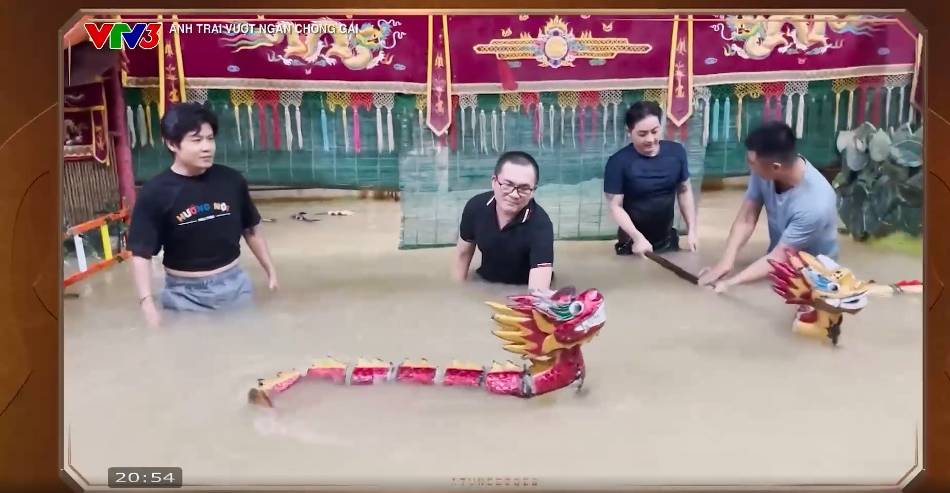 Nghệ Thuật Múa Rối Nước Truyền Thống Được Tôn Vinh Trên Sân Khấu Anh Trai Vượt Ngàn Chông Gai 2026 - Ảnh 4.