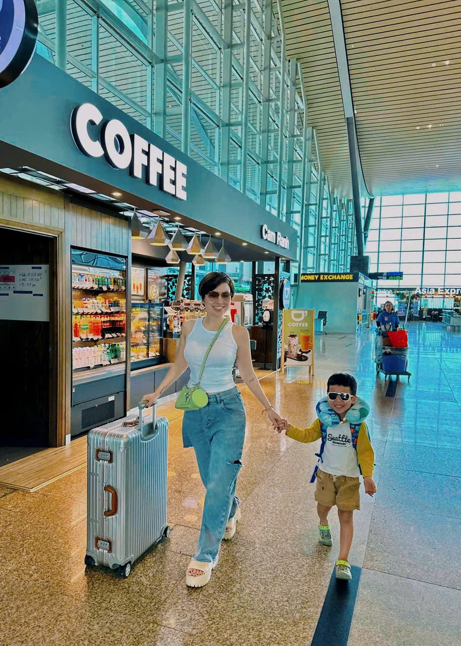 Th&agrave;nh phố của những chiếc vali - Ảnh 4.