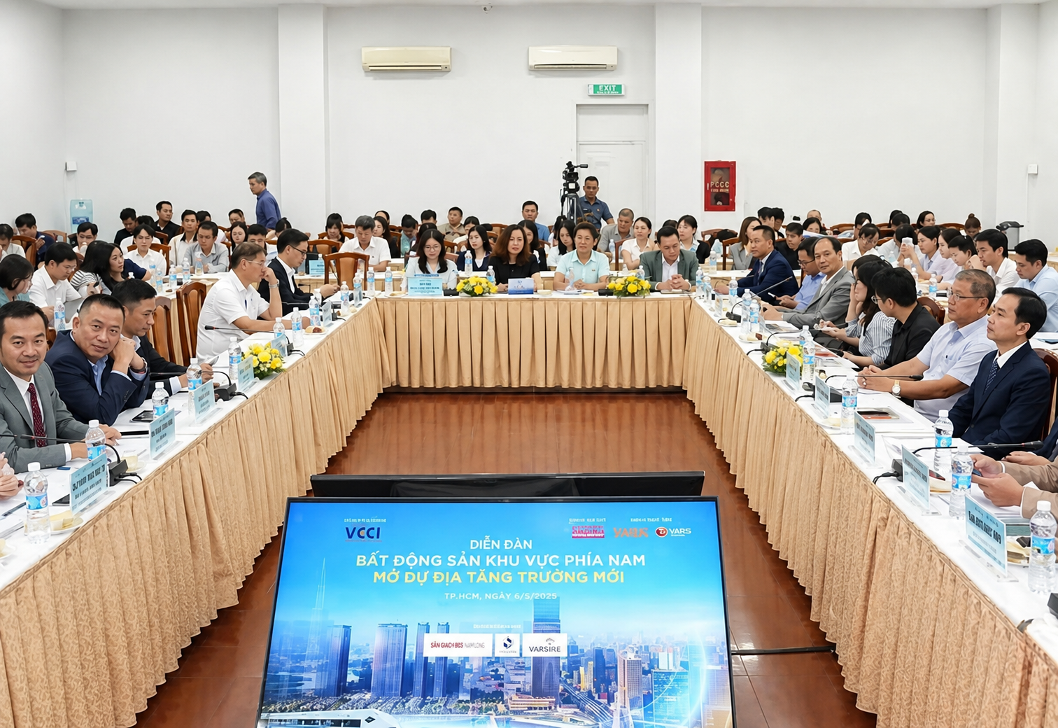 Nỗ lực gỡ điểm nghẽn, mở dư địa cho bất động sản ph&iacute;a Nam- Ảnh 2.