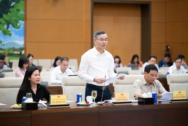 Ch&iacute;nh phủ đề xuất giảm 30% thuế cho c&aacute; nh&acirc;n, doanh nghiệp doanh thu kh&ocirc;ng qu&aacute; 10 tỷ - Ảnh 1.