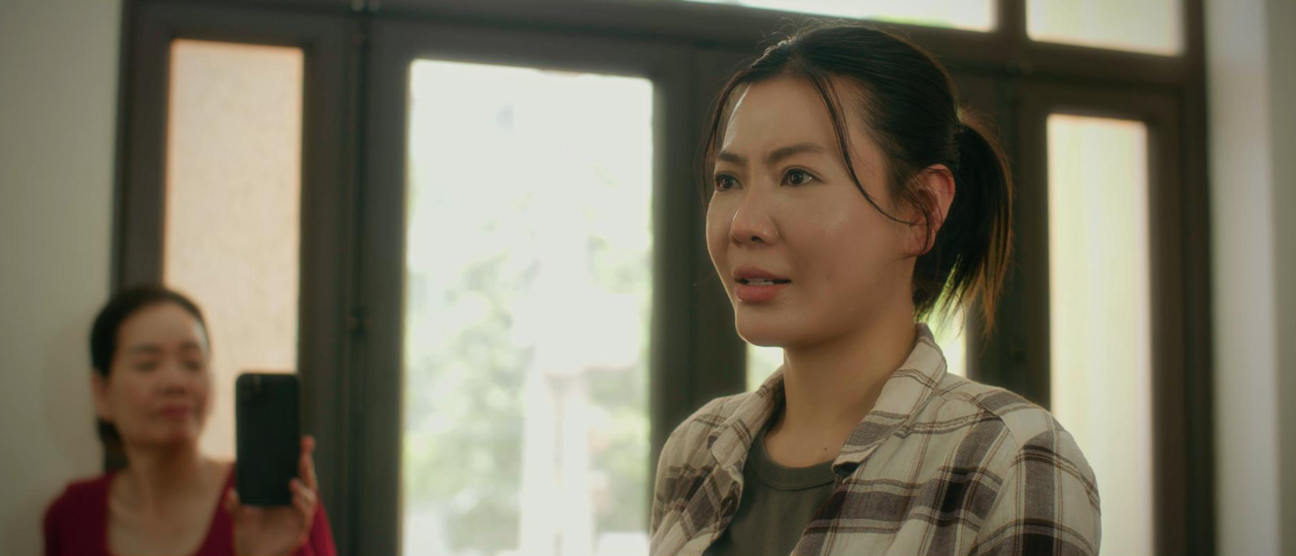 Dàn mỹ nhân quy tụ trong 'Đội bóng nữ làng Xuân' - Ảnh 5.